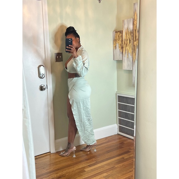 🌹NEW - RESORT Set / in Sage green - Picture 5 of 7